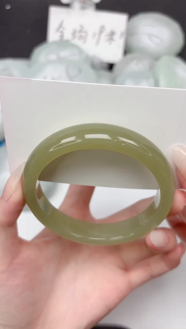 未镶嵌手镯石英质玉229-59.5