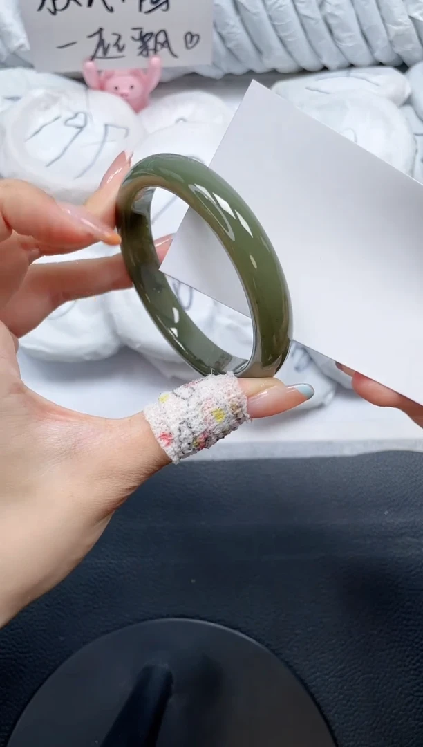 和田玉手镯未镶嵌G791-58.3