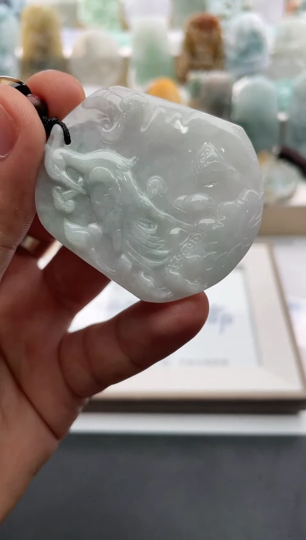 【闪购商品】翡翠颈饰未镶嵌..../1/20/ 29