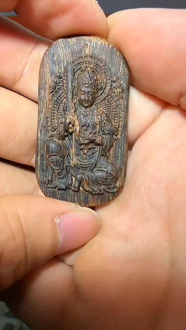 沉香吊坠134号红土生肖兔多样性发一