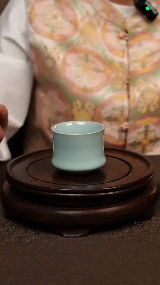 瓷片天青色全手工束腰杯80ml微瑕不带礼盒