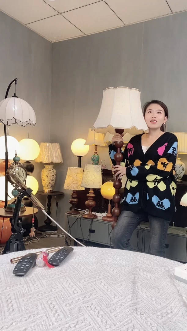 高级八方来财实木落地灯+遥控