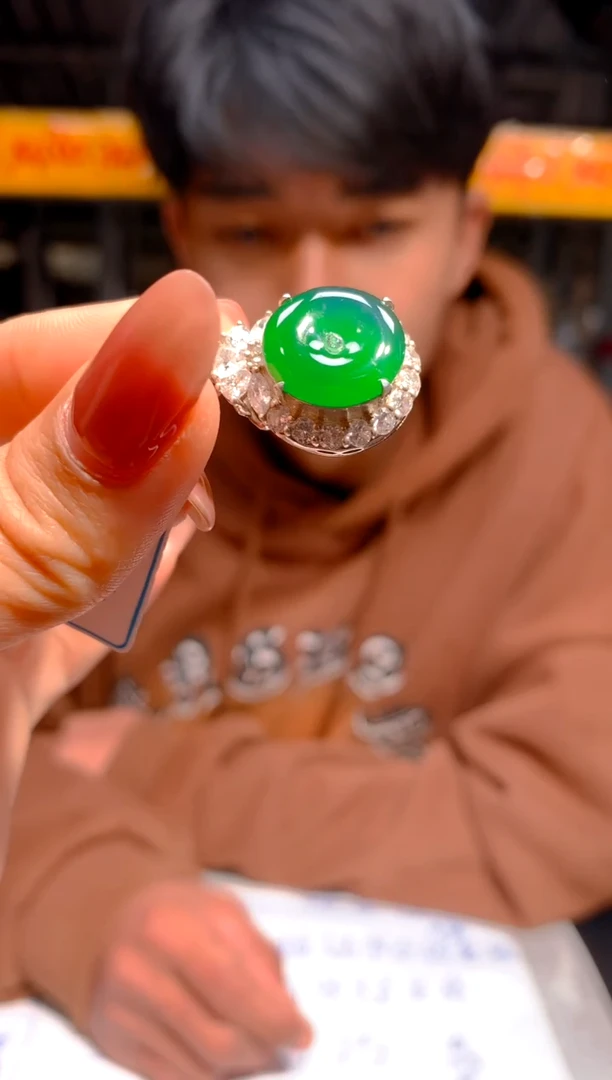 【闪购商品】定制翡翠未镶嵌37定制翡翠-多样性发货（发其一）