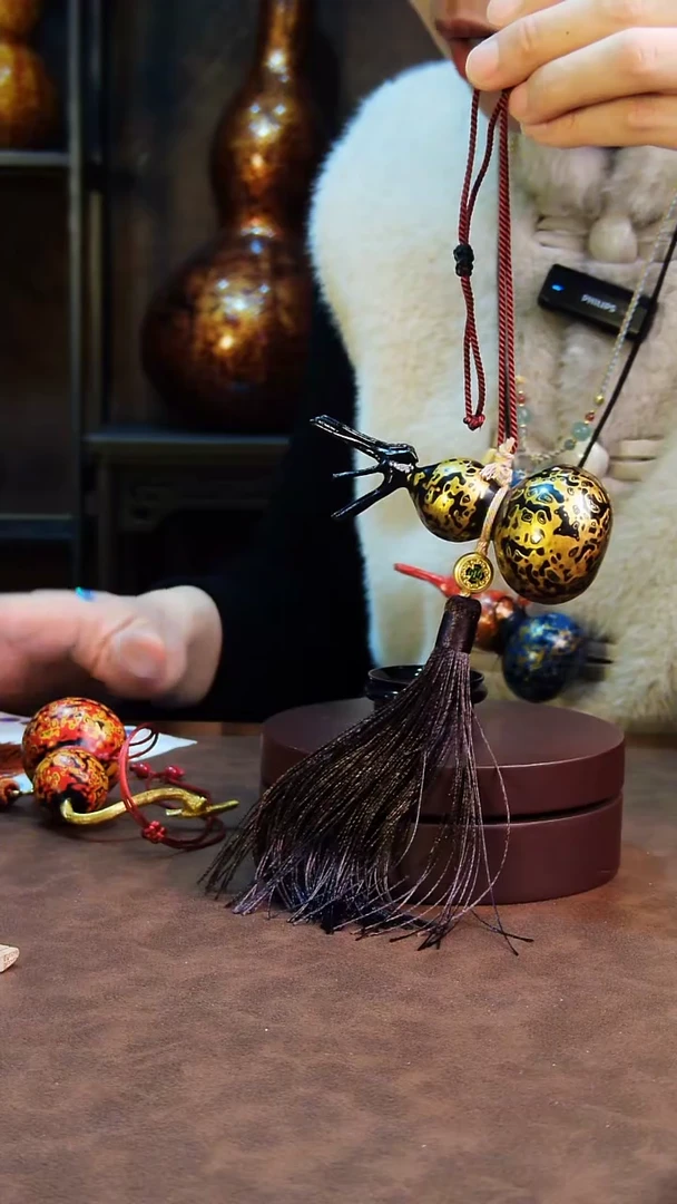 【闪购商品】193直播一物一图大漆酒葫芦送底座送挂绳