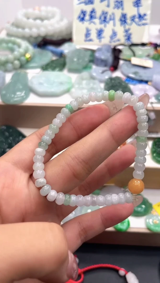 颈饰未镶嵌翡翠057