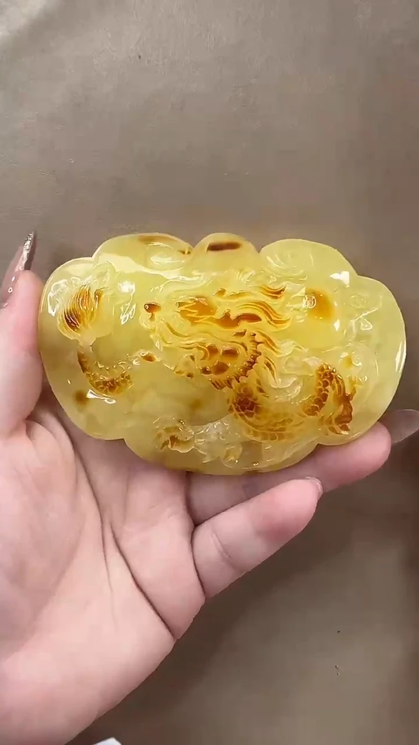 琥珀颈饰未镶嵌吊坠