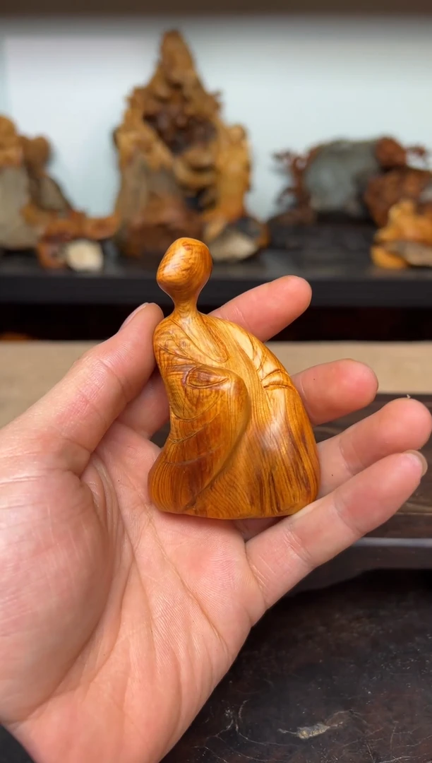 柏木（崖柏）崖柏雕刻件