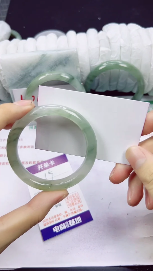 未镶嵌手镯石英质玉15-54/55