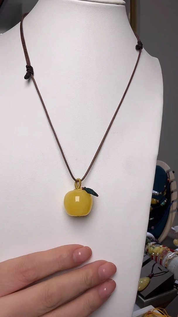 蜜蜡颈饰未镶嵌蜜蜡小苹果吊坠