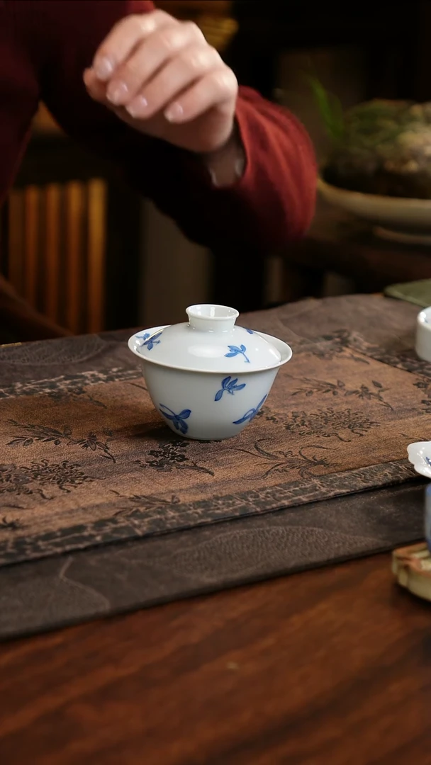 【闪购商品】杯子聚澜堂兰花头卧足盖碗