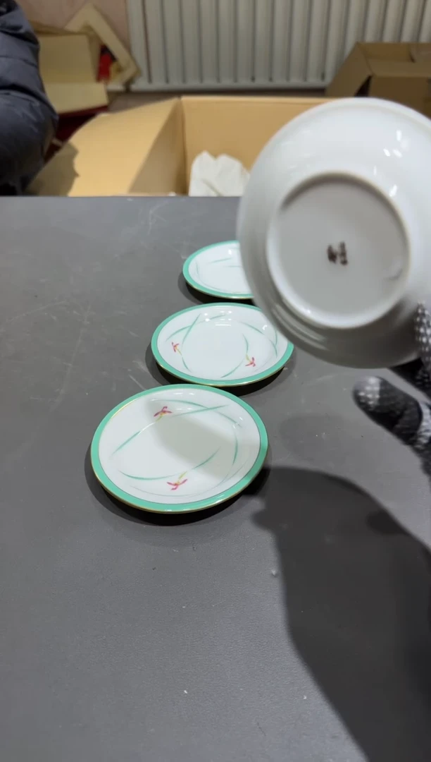 【闪购商品】杯小四孤品收藏中古品