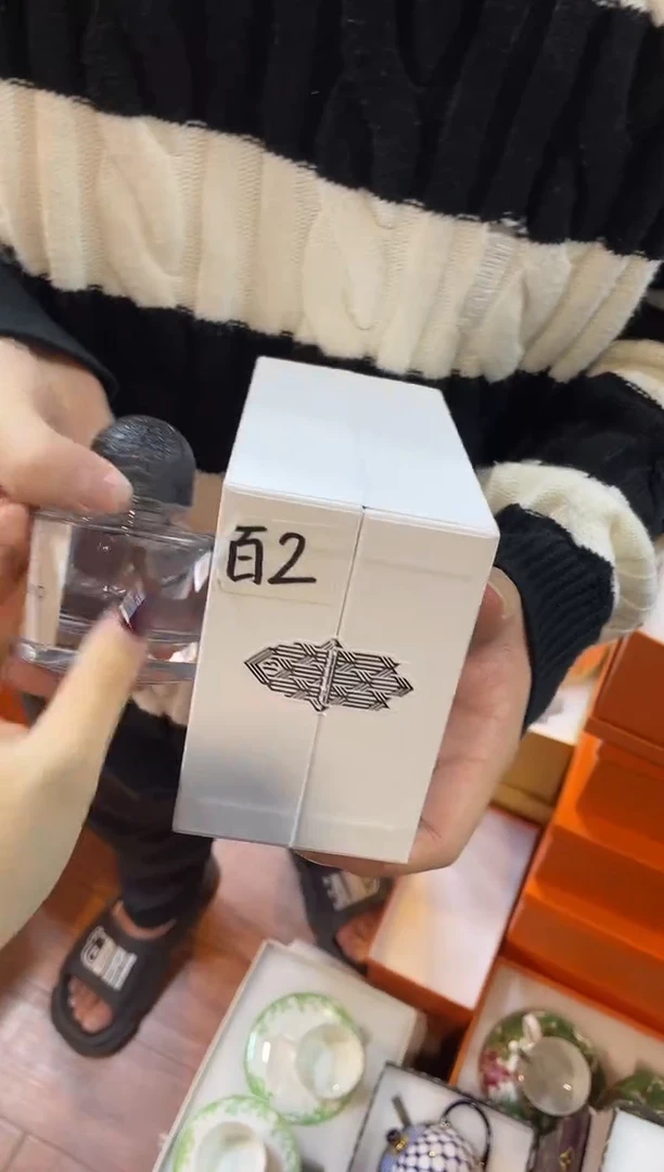 杯鸿辉家品牌瓷器，京东包邮！