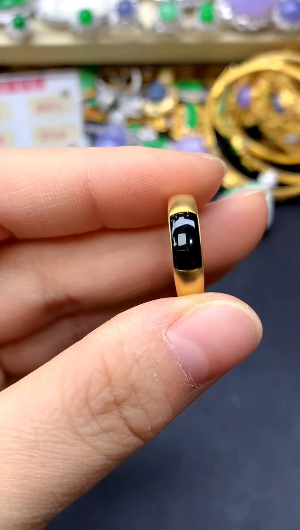 18K金镶嵌戒指翡翠126-中国好珍宝