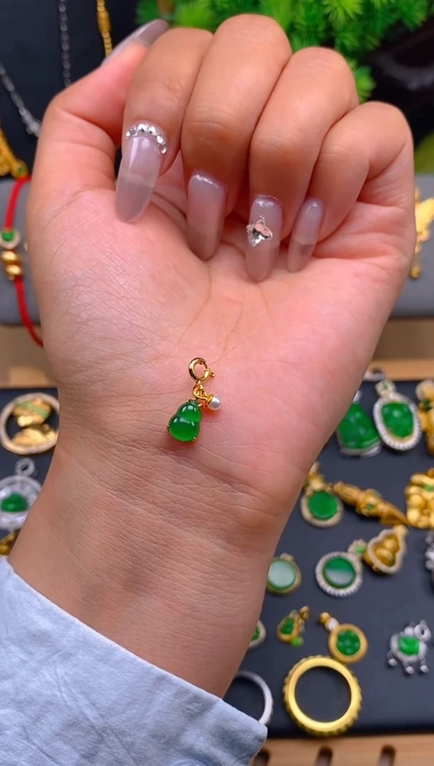 吊坠(不含链)银S925镶嵌翡翠葫芦万能扣