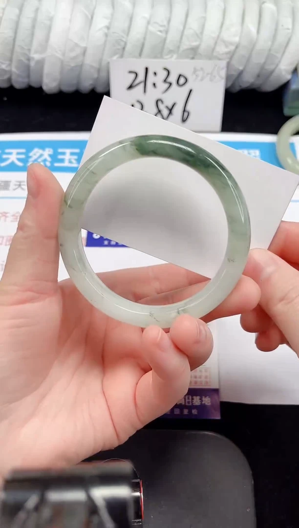 未镶嵌手镯石英质玉194-59/60