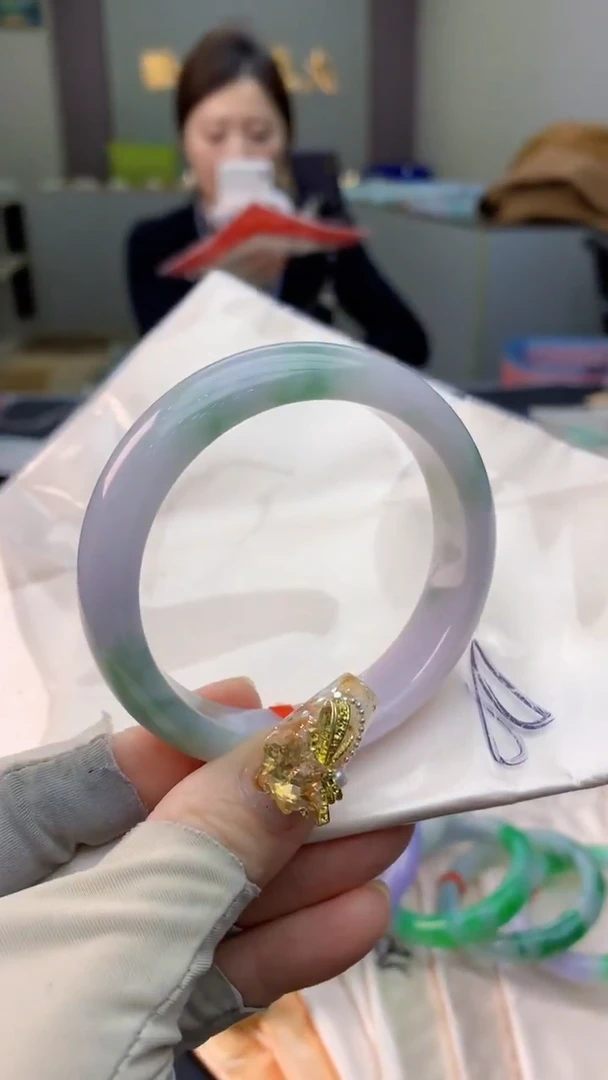 未镶嵌手镯翡翠0148404948