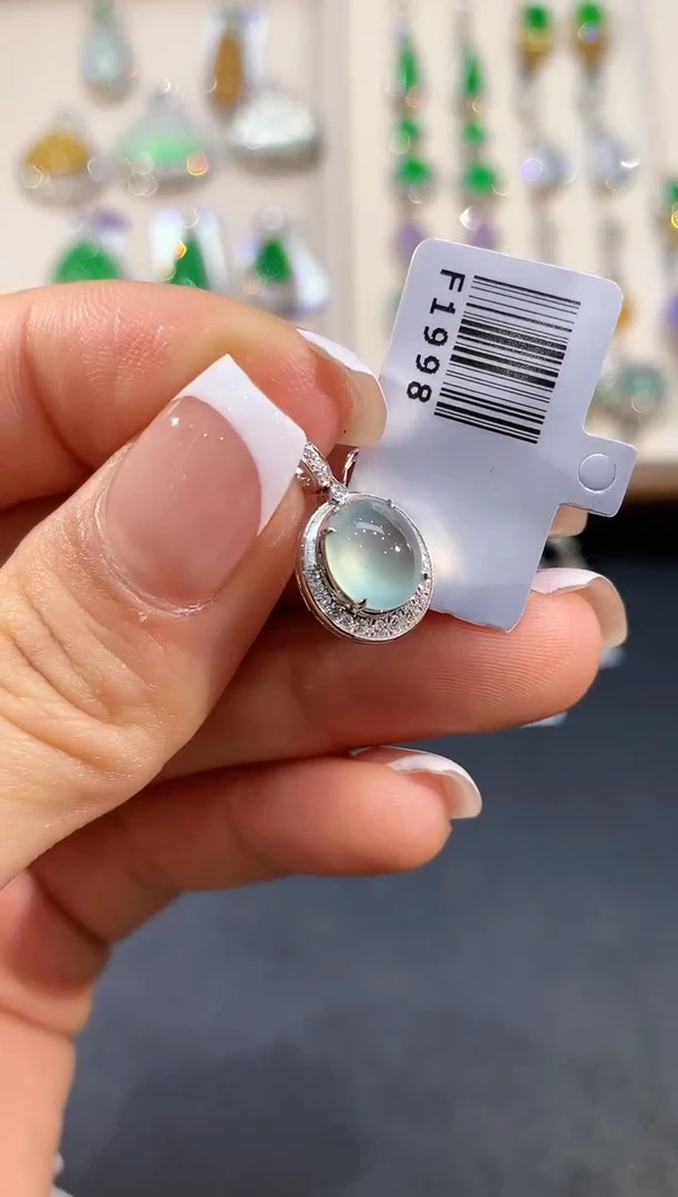 【闪购商品】翡翠吊坠(不含链)18K金镶嵌F1998