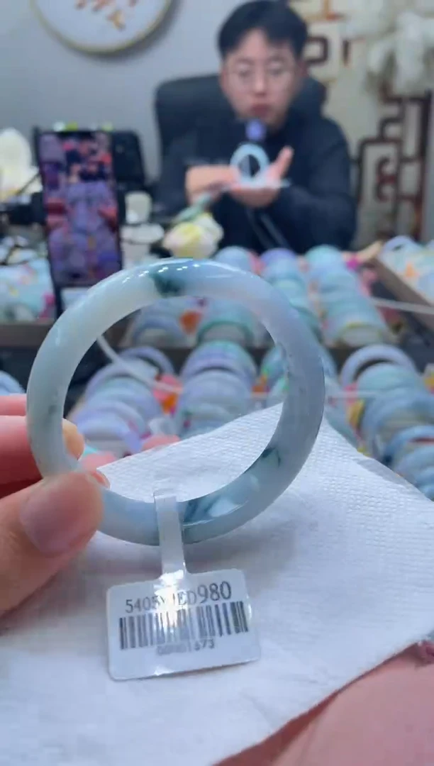 未镶嵌手镯翡翠025-54