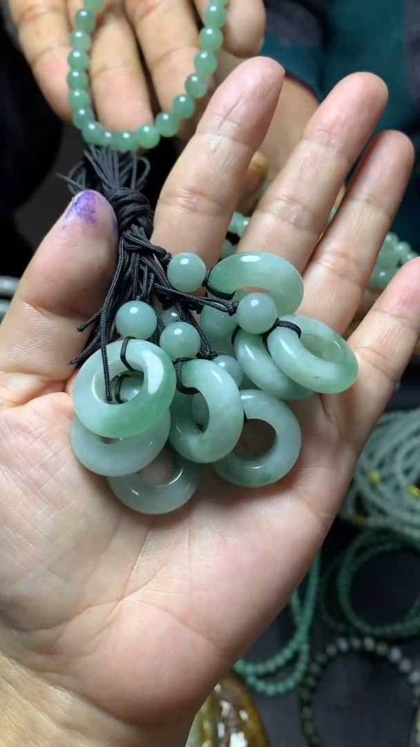 未镶嵌定制翡翠翡翠吊坠多样性拍一发一