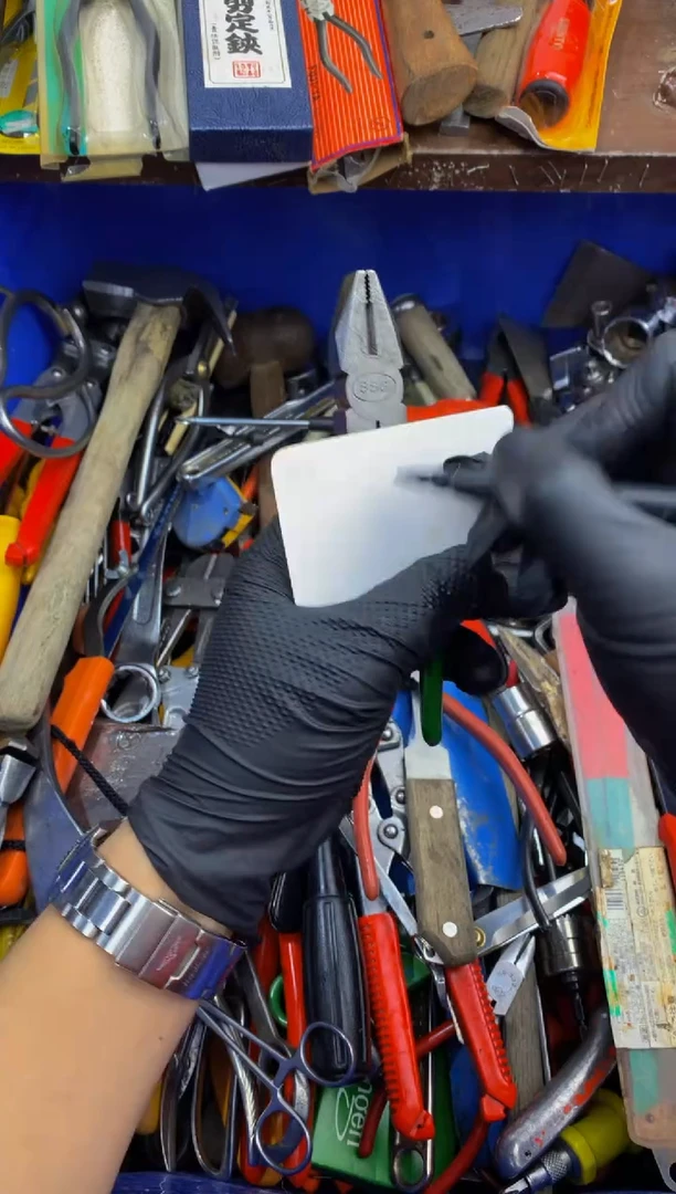 启*发可乐日本工具仓库闪购链接