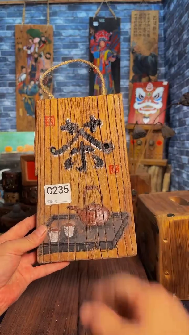 风化老门板丙烯画