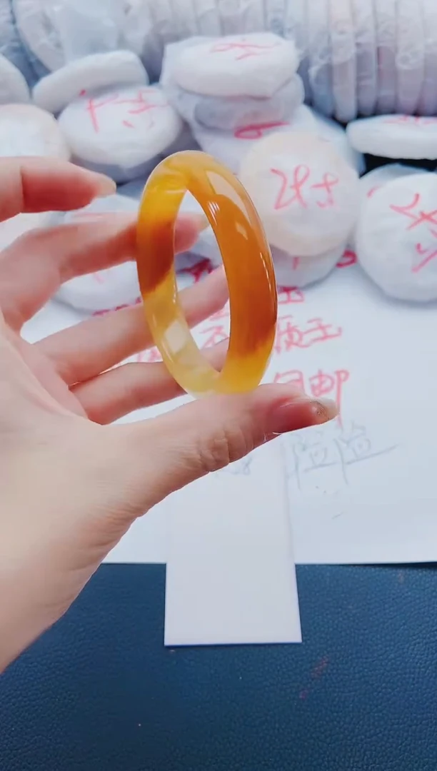未镶嵌手镯石英质玉K28-55-56