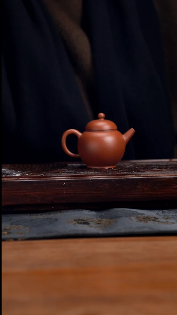 【闪购商品】紫砂茶壶110cc黄龙山原矿朱泥宫灯16