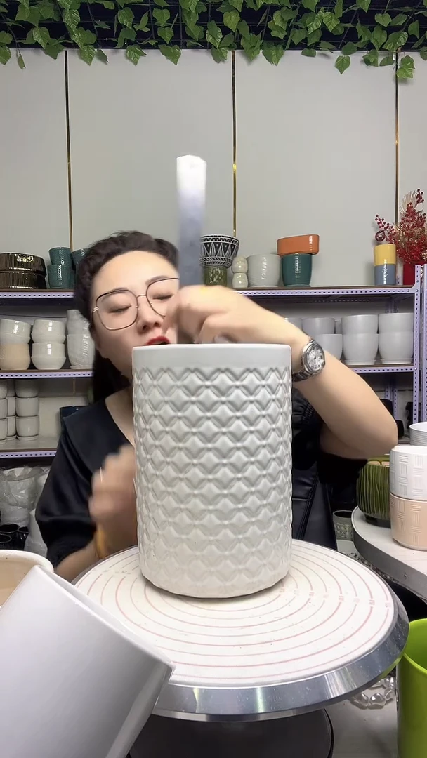 陶瓷花盆自带水孔宽高15-21.5