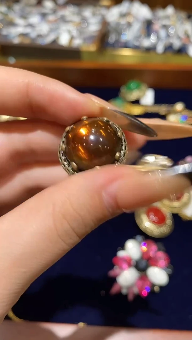 纯铜合金琉璃楚楚珠宝中古甄选不退换