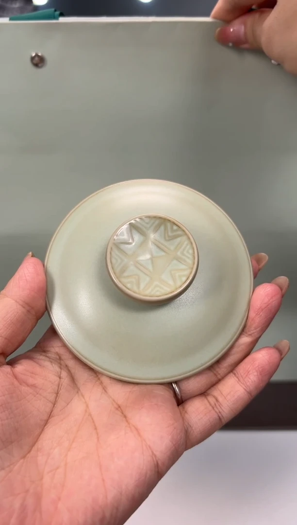 杯子小*周泽堂111