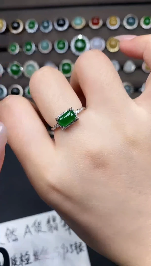 银S925镶嵌戒指翡翠111