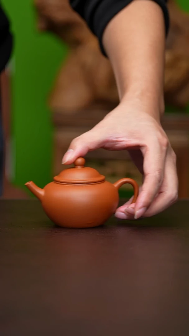 茶壶紫砂宜兴原矿   朱泥   善缘  150CC