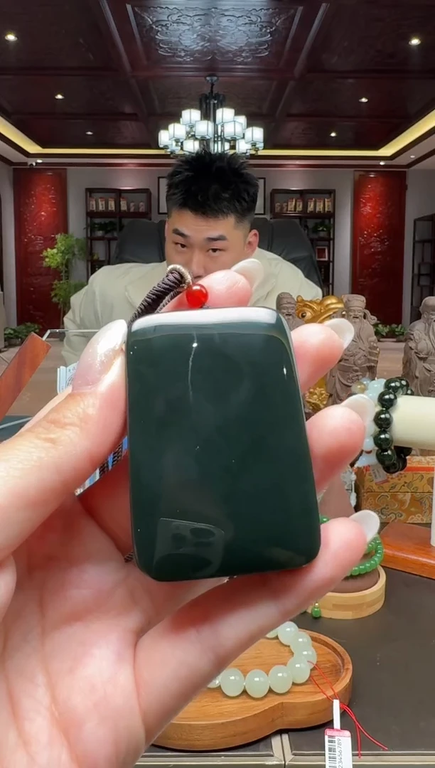 未镶嵌和田玉挂件szq