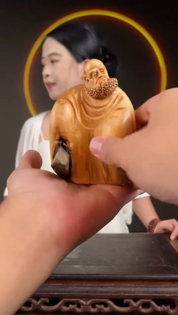 柏木（崖柏）手工摆件,先抢先得! 编号:196