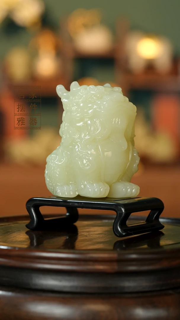 玉《麒麟纳福》摆件