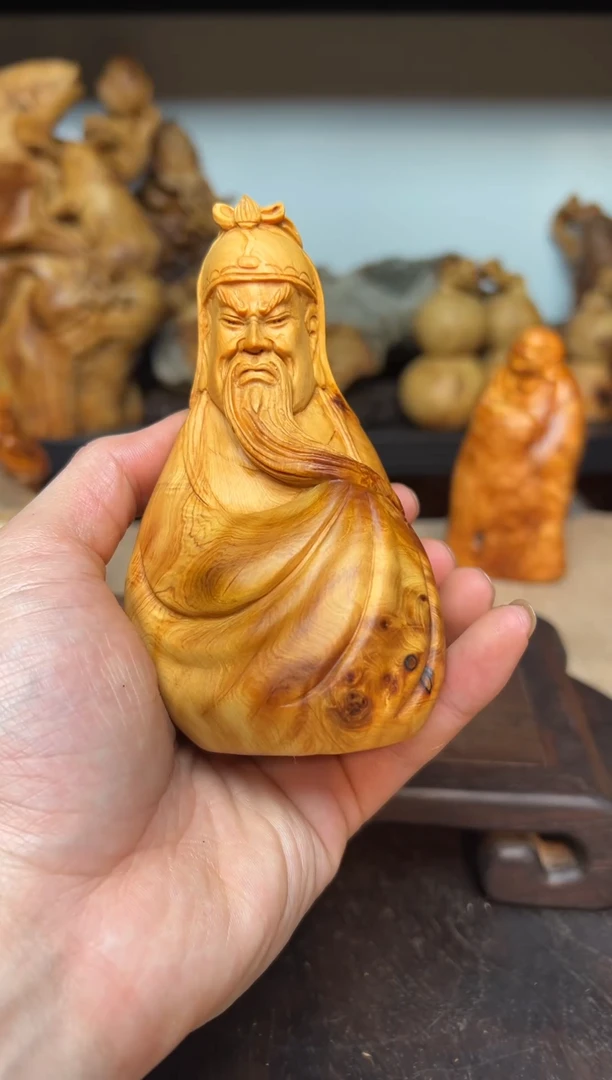 柏木（崖柏）崖柏雕刻件