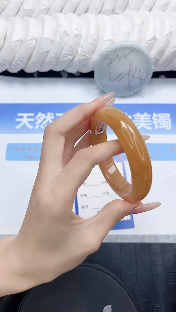 石英质玉手镯未镶嵌339-58