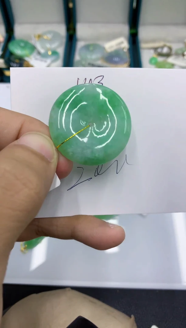 颈饰未镶嵌翡翠111111111