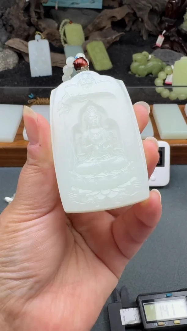 颈饰未镶嵌和田玉4