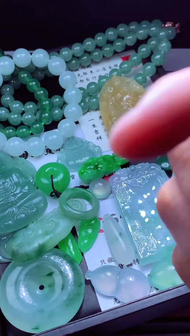 未镶嵌定制翡翠萍*#翡翠毛货定制