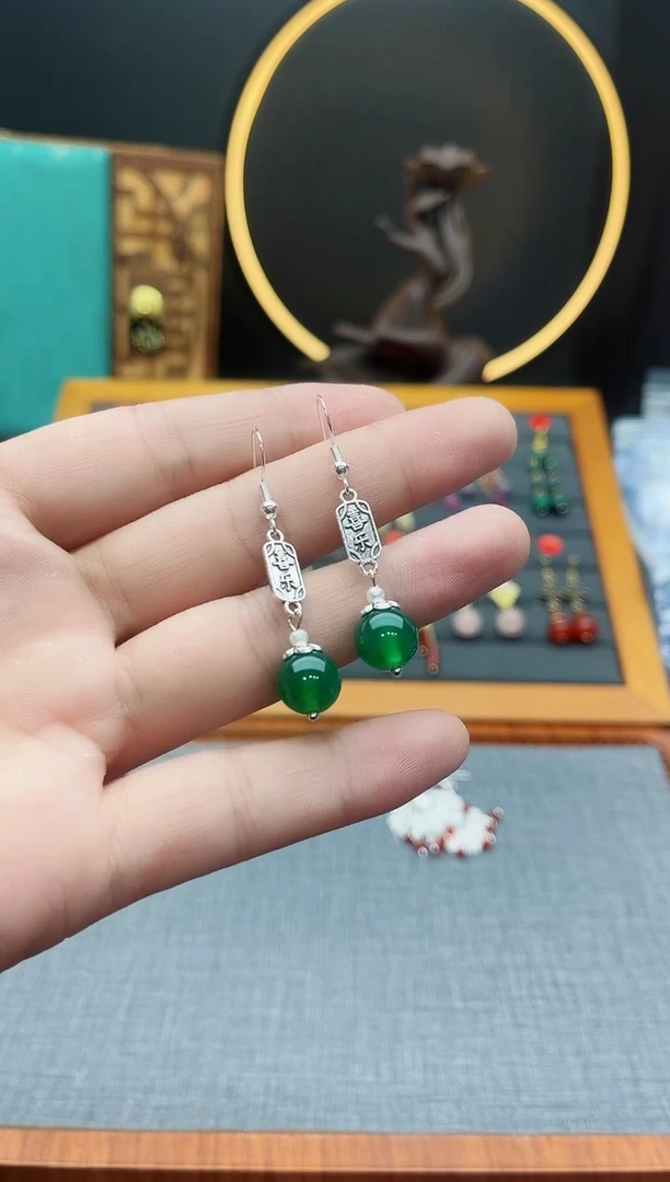 【闪购商品】玛瑙/玉髓耳钉银S925镶嵌322000