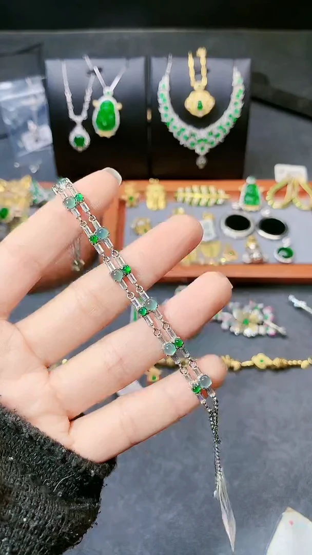 【闪购商品】翡翠手链银S925镶嵌手链