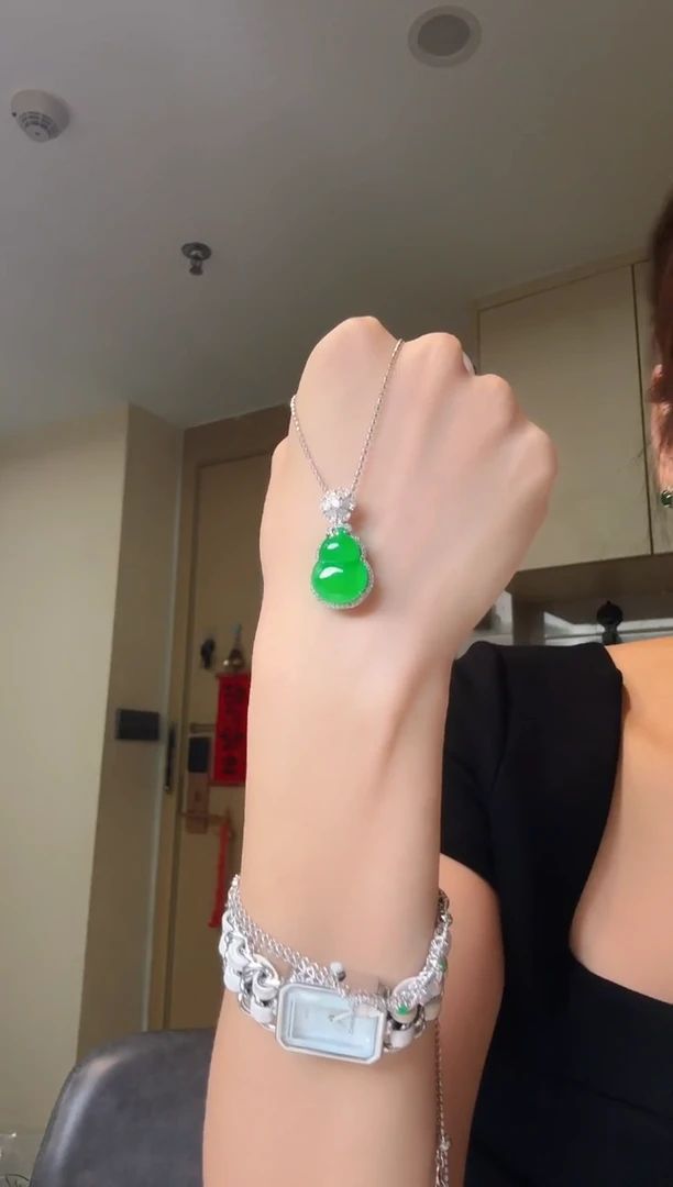 吊坠(不含链)银S925镶嵌翡翠天然翡翠吊坠