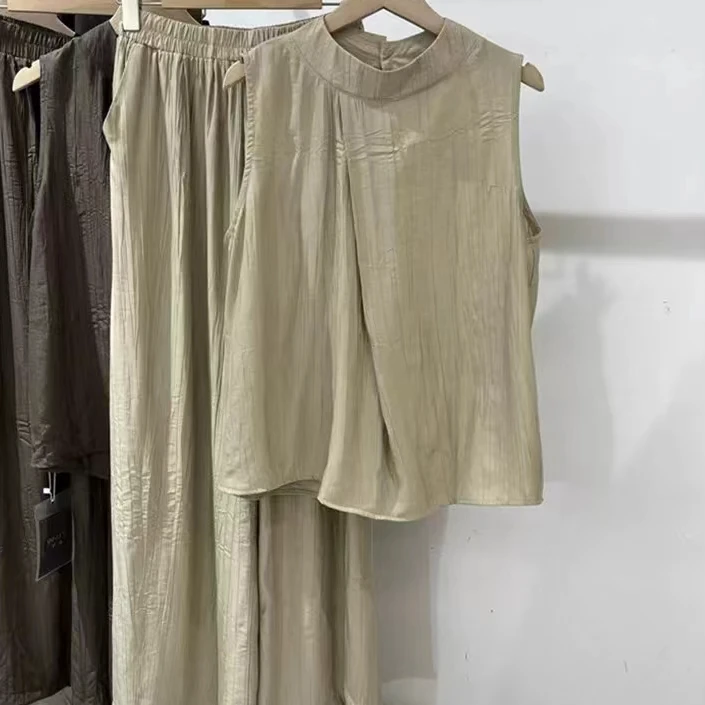 8818款时尚套装无袖衬衫+松紧高腰直筒阔腿休闲裤两件套