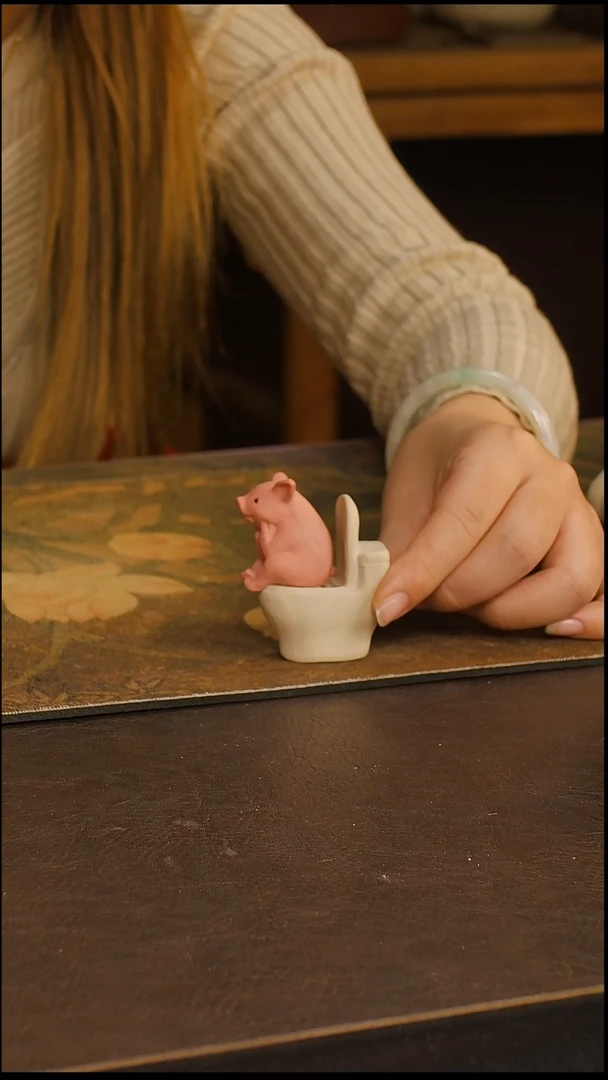 紫砂茶宠马桶猪茶宠