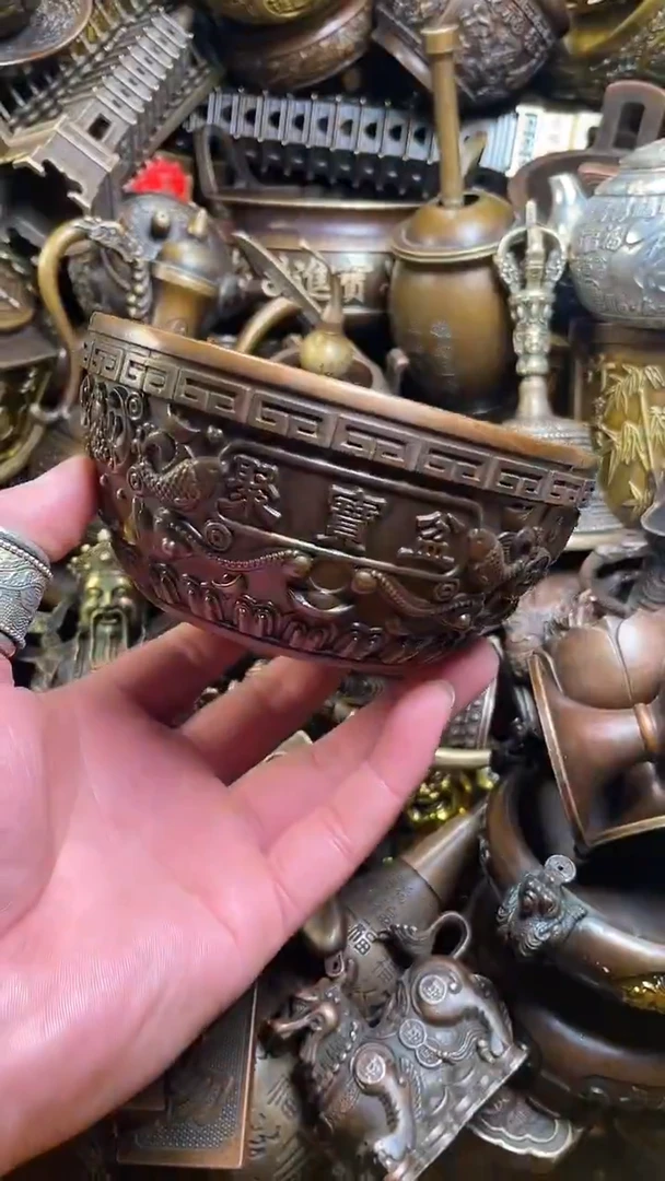 精美铜器，点击下单