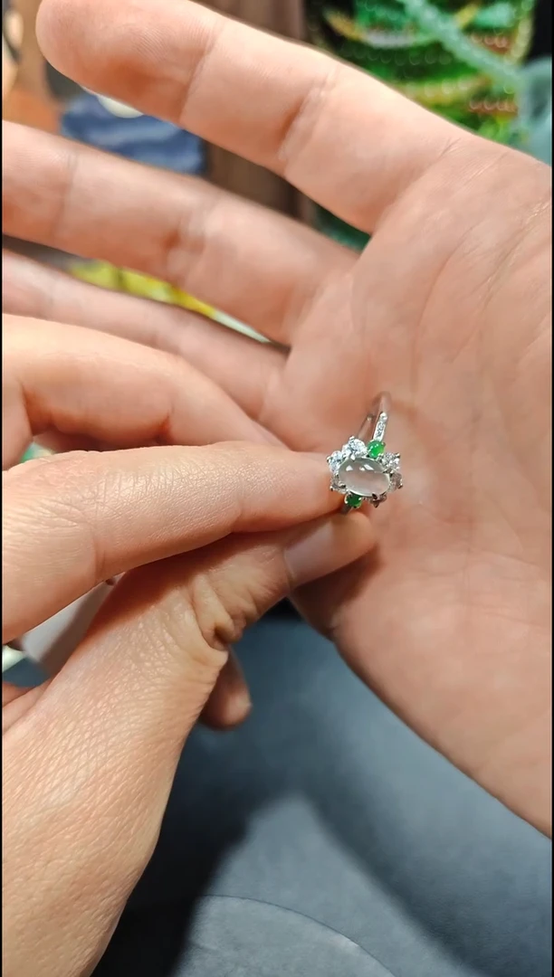 银S925镶嵌戒指翡翠翡翠戒指S925银镶嵌