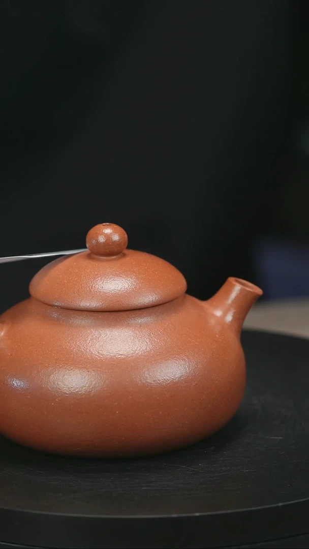 茶壶紫砂天*H1765范菊芳降坡圆天