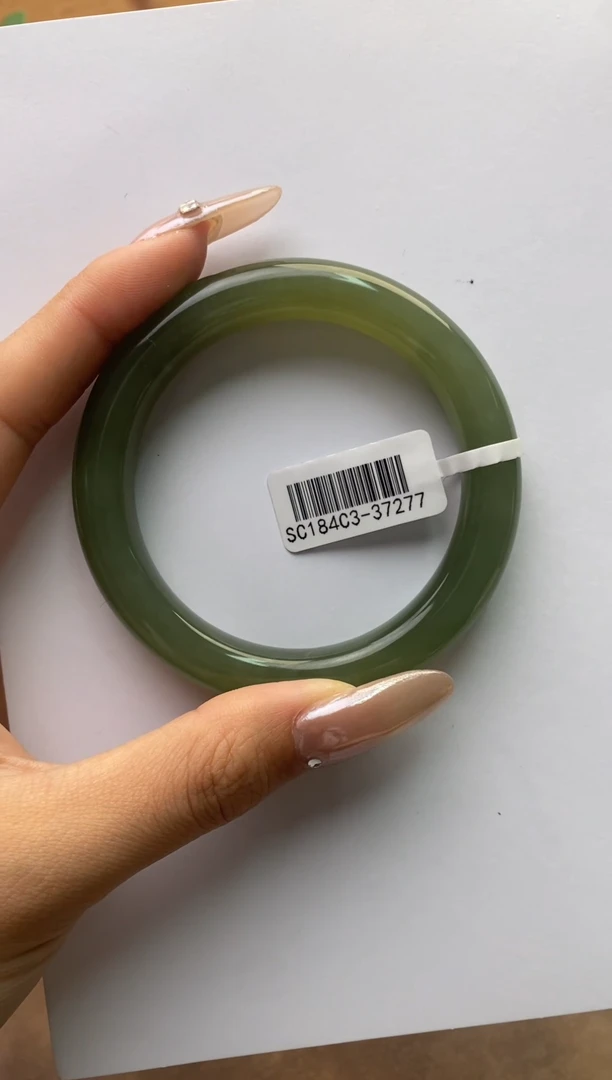 未镶嵌手镯和田玉57+