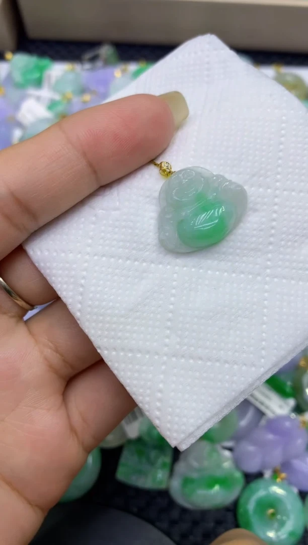 颈饰未镶嵌翡翠天然缅甸A货翡翠